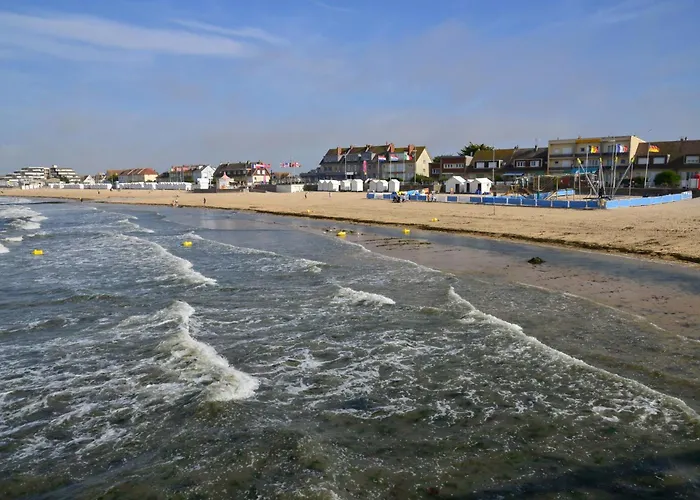 Le Petit Courseulles - Entre Le Port Et La Mer