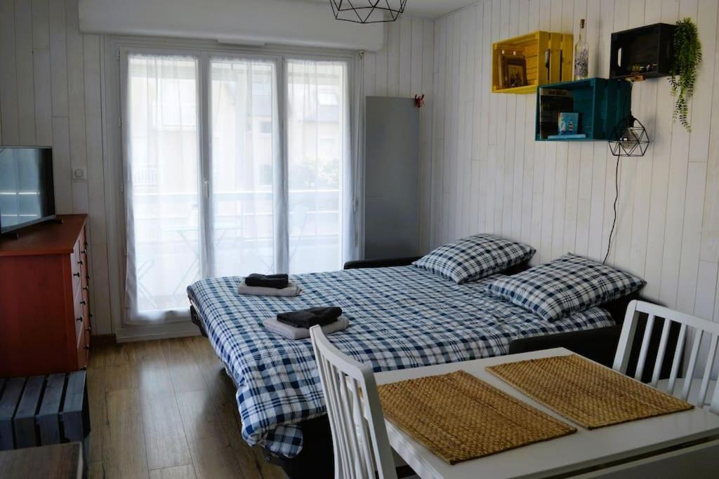 Le Petit - Entre Le Port Et La Apartment